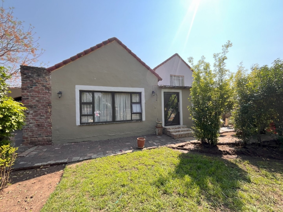 4 Bedroom Property for Sale in Noordhoek Free State